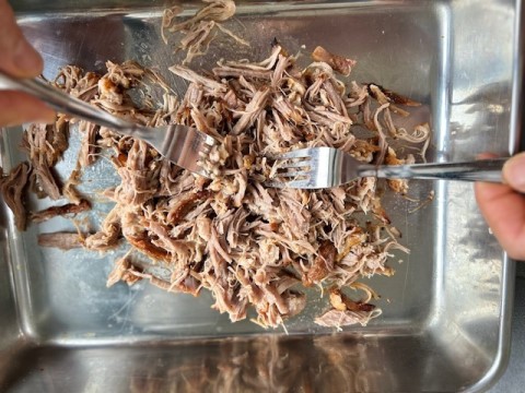 プルドポークほぐす