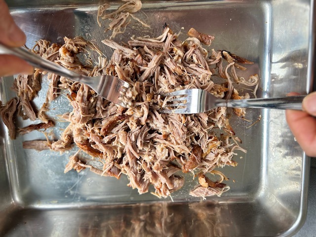 プルドポークほぐす